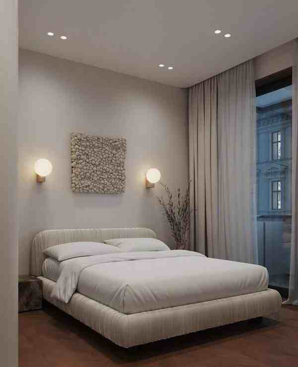 Спалня с мека светлина и подреден интериор